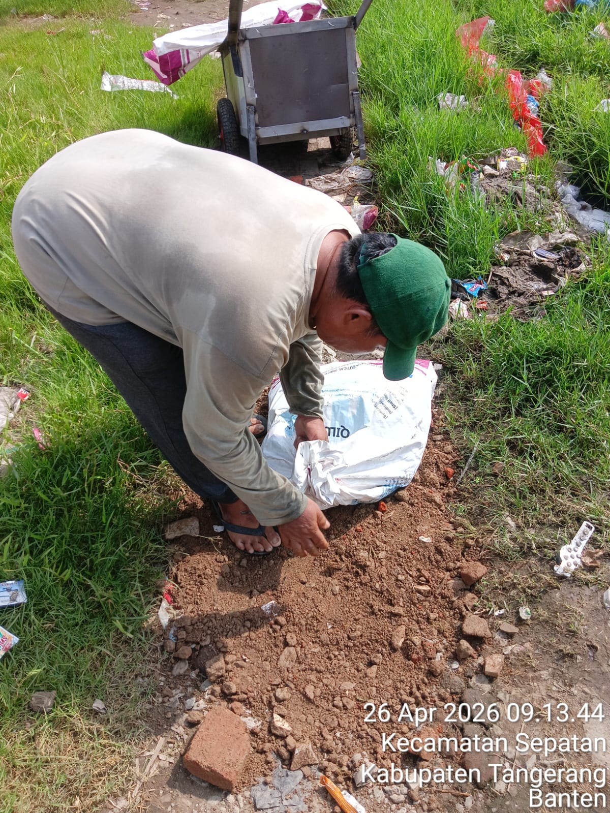 Aspirasi Warga Sepatan Terhambat Birokrasi: Jalan Rusak dan Banjir Tak Kunjung Ditangani, Pejabat Dinilai Lupa Janji Usai Pemilu 2024